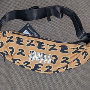 Brand New Jordan Fanny Pack /Bag For Men Element Gold